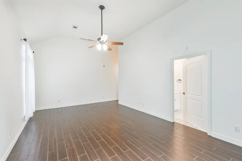 13118 Lazy Lane Willis, TX 77318