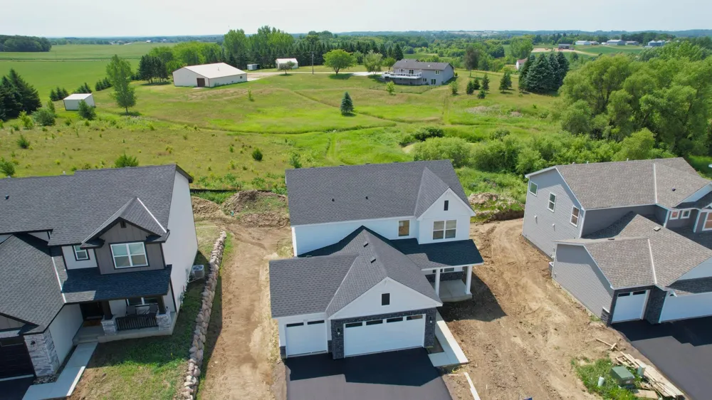 9511 Lydia Lane Elko New Market, MN 55020