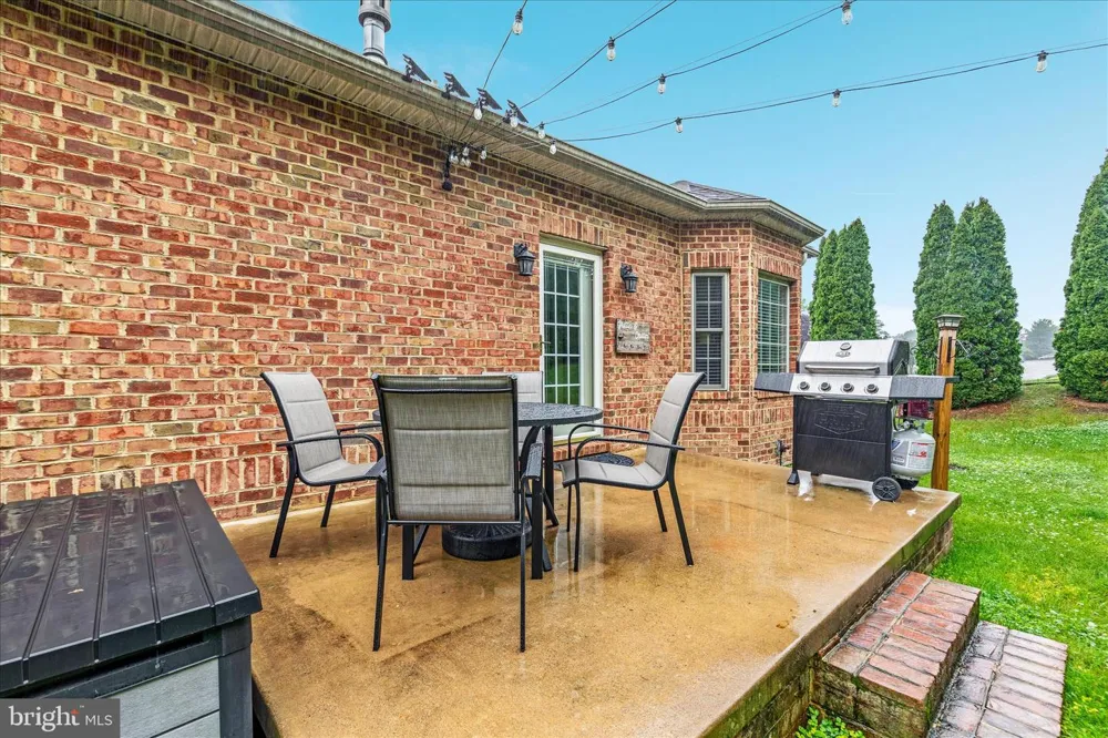 140 DONNA DRIVE Woodstock, VA 22664