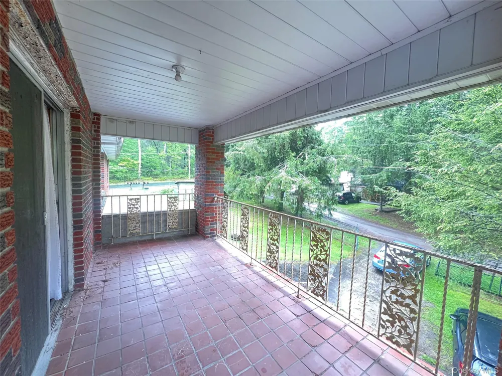 4 Beach Road #2nd floor unit Glen Spey, NY 12737