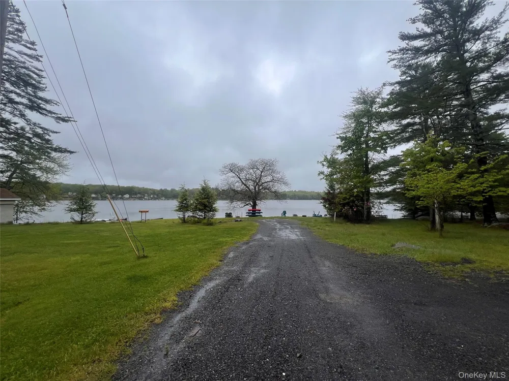 4 Beach Road #2nd floor unit Glen Spey, NY 12737