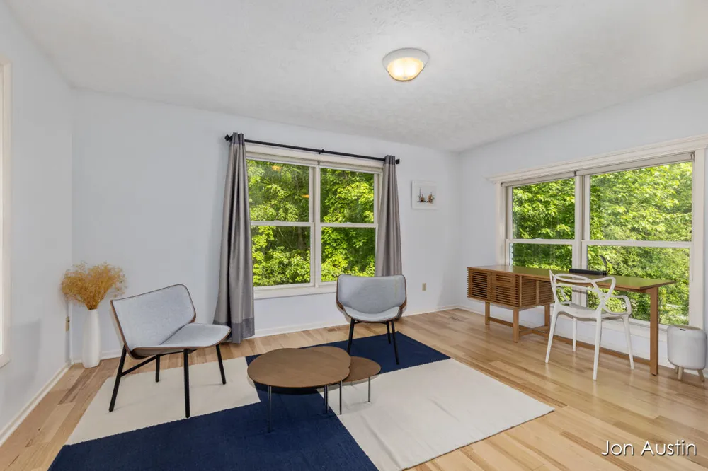4380 Michigan Street NE Grand Rapids, MI 49525