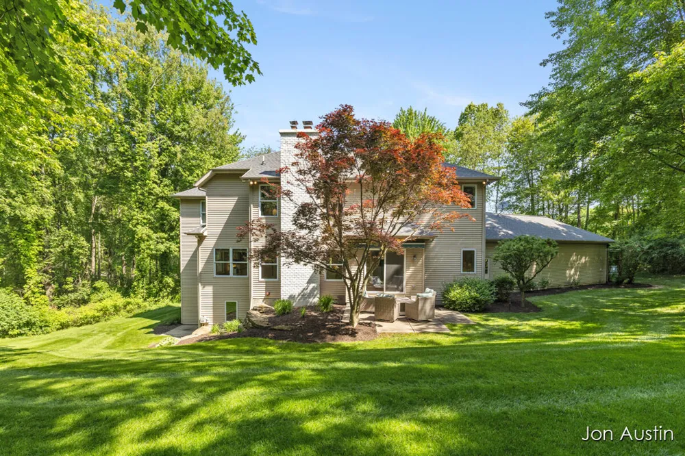 4380 Michigan Street NE Grand Rapids, MI 49525