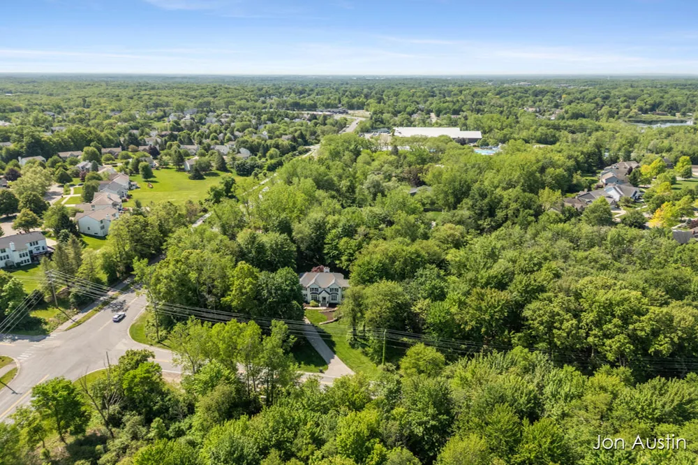 4380 Michigan Street NE Grand Rapids, MI 49525