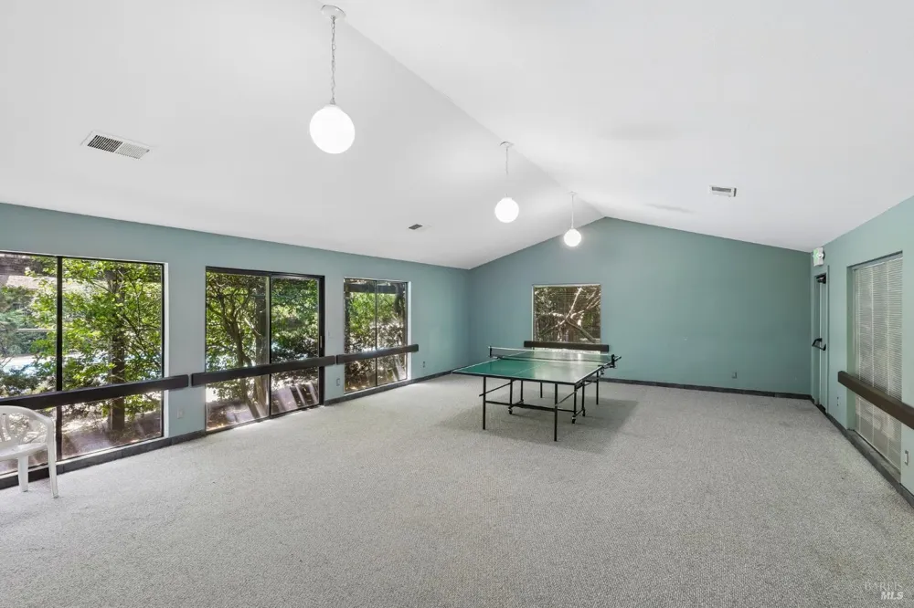93 Nicholas Court Cotati, CA 94931