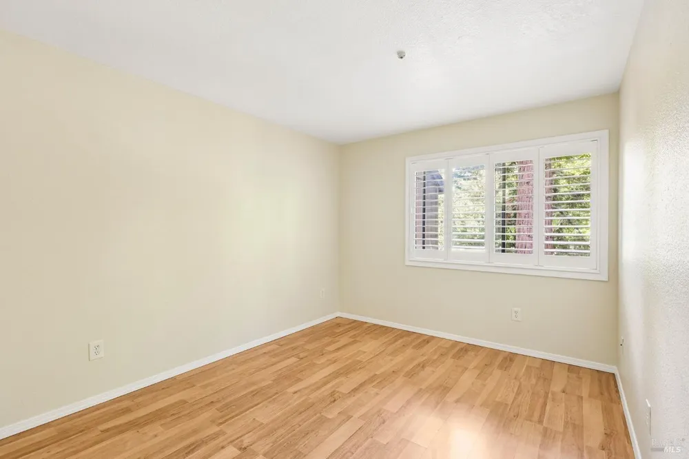 93 Nicholas Court Cotati, CA 94931