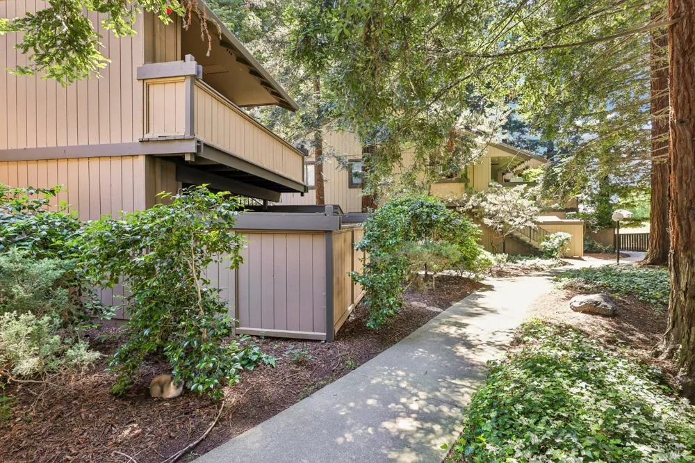 93 Nicholas Court Cotati, CA 94931