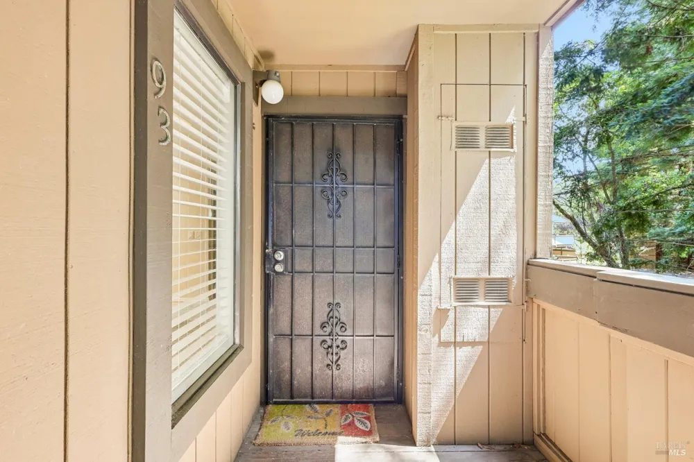 93 Nicholas Court Cotati, CA 94931