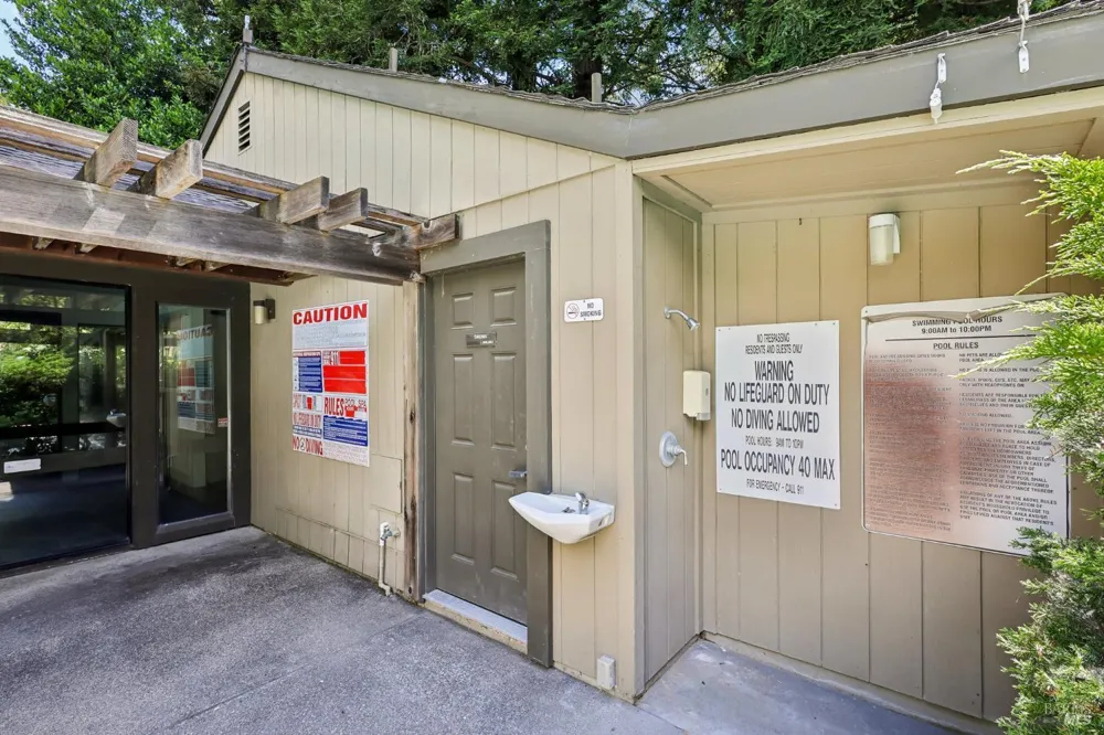 93 Nicholas Court Cotati, CA 94931