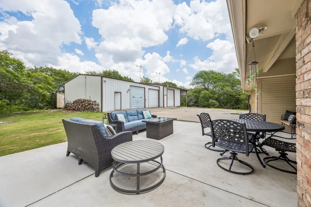 807 E State Highway 11 Tom Bean, TX 75491