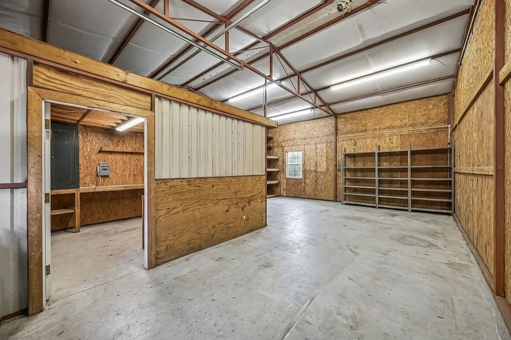 807 E State Highway 11 Tom Bean, TX 75491