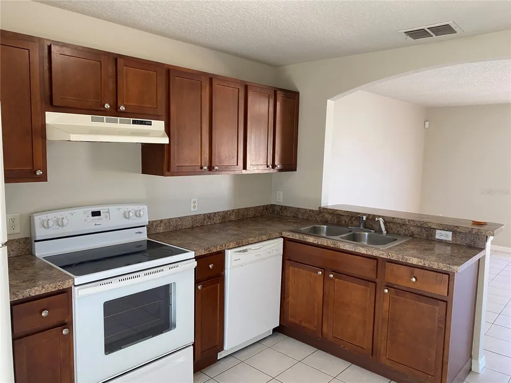 1830 2ND STREET NW #B Winter Haven, FL 33881