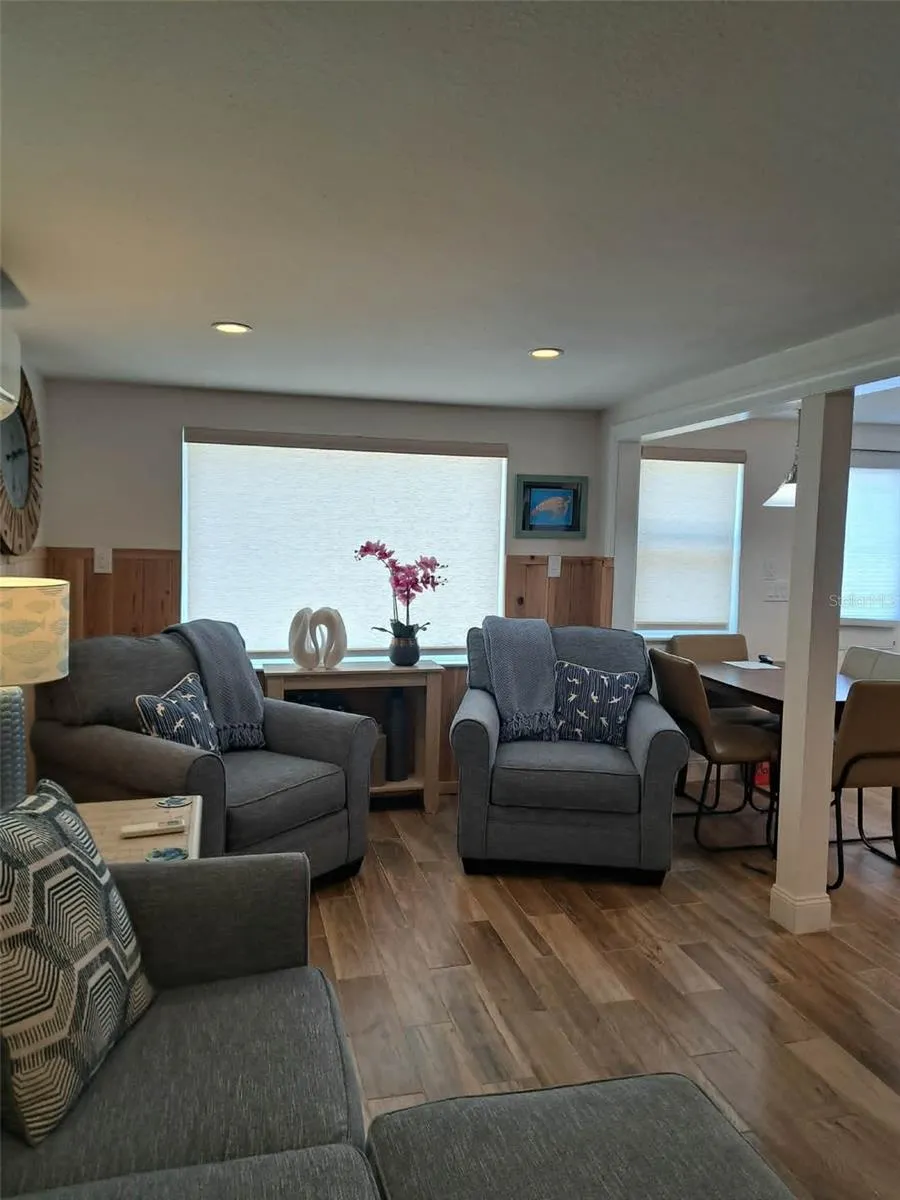 2802 PASS A GRILLE WAY #1 St Petersburg, FL 33706