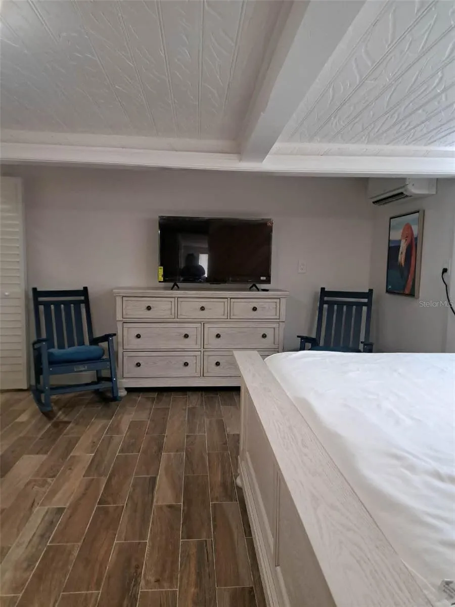 2802 PASS A GRILLE WAY #1 St Petersburg, FL 33706