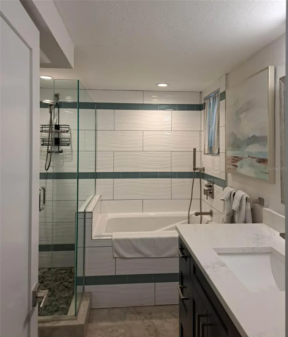 2802 PASS A GRILLE WAY #1 St Petersburg, FL 33706