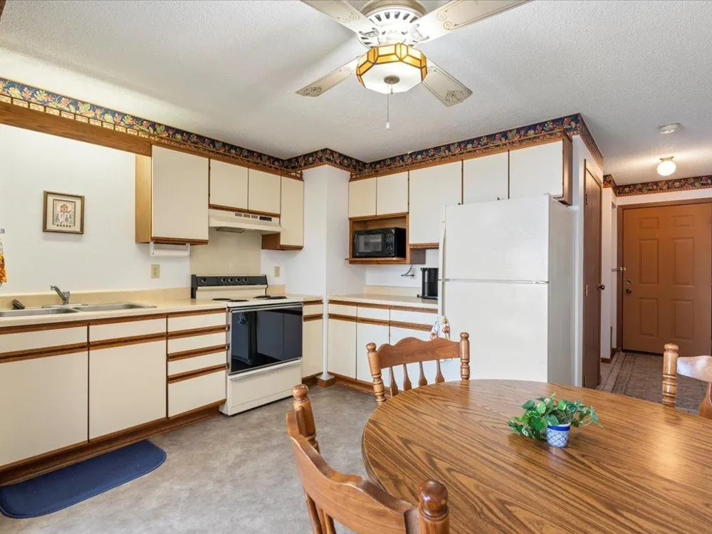 10490 US Highway 169 #309 Garrison, MN 56450