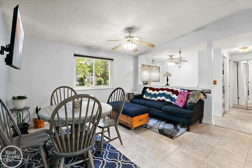 1136 Miller Road Lake Orion Village, MI 48362