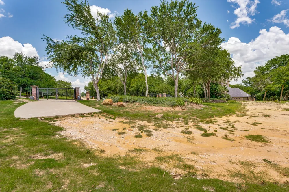 2627 Twelve Oaks Lane Celina, TX 75078