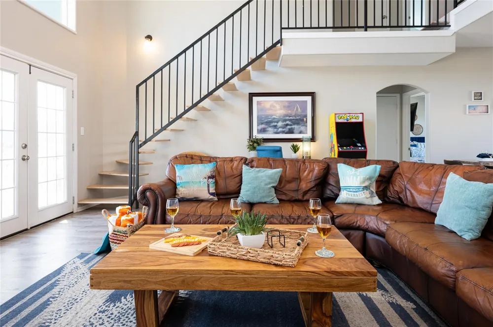 4021 Biscayne Beach Road Port Bolivar, TX 77650