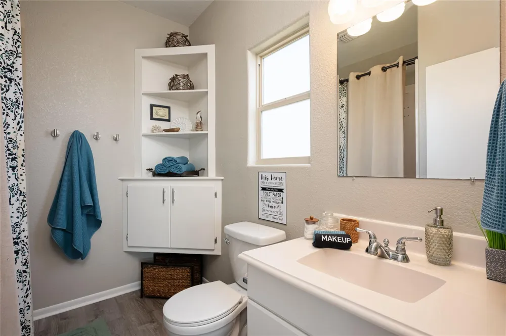 4021 Biscayne Beach Road Port Bolivar, TX 77650