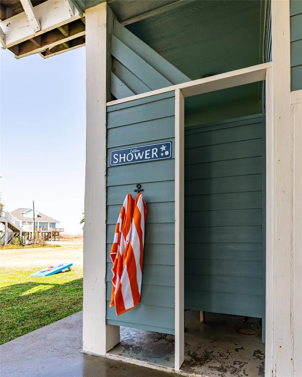 4021 Biscayne Beach Road Port Bolivar, TX 77650