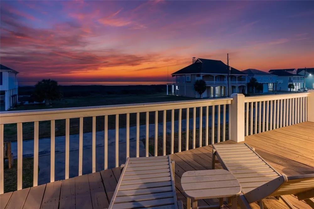 4021 Biscayne Beach Road Port Bolivar, TX 77650