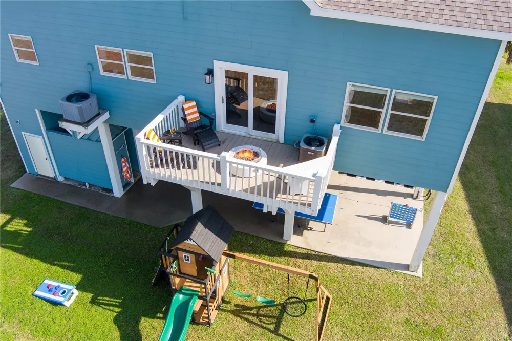 4021 Biscayne Beach Road Port Bolivar, TX 77650