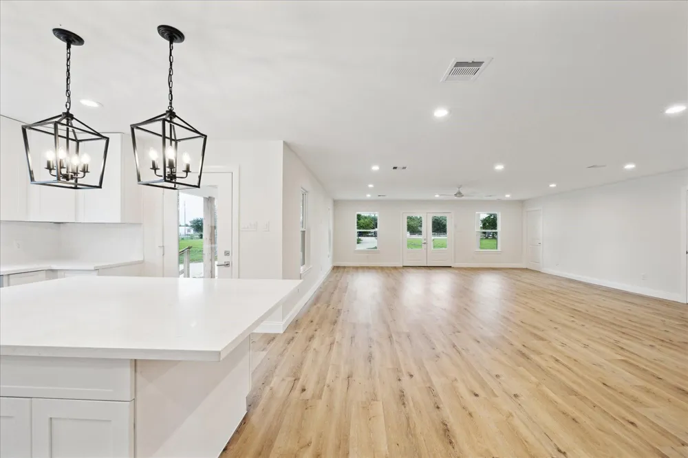 1935 Willow Road Wallis, TX 77485