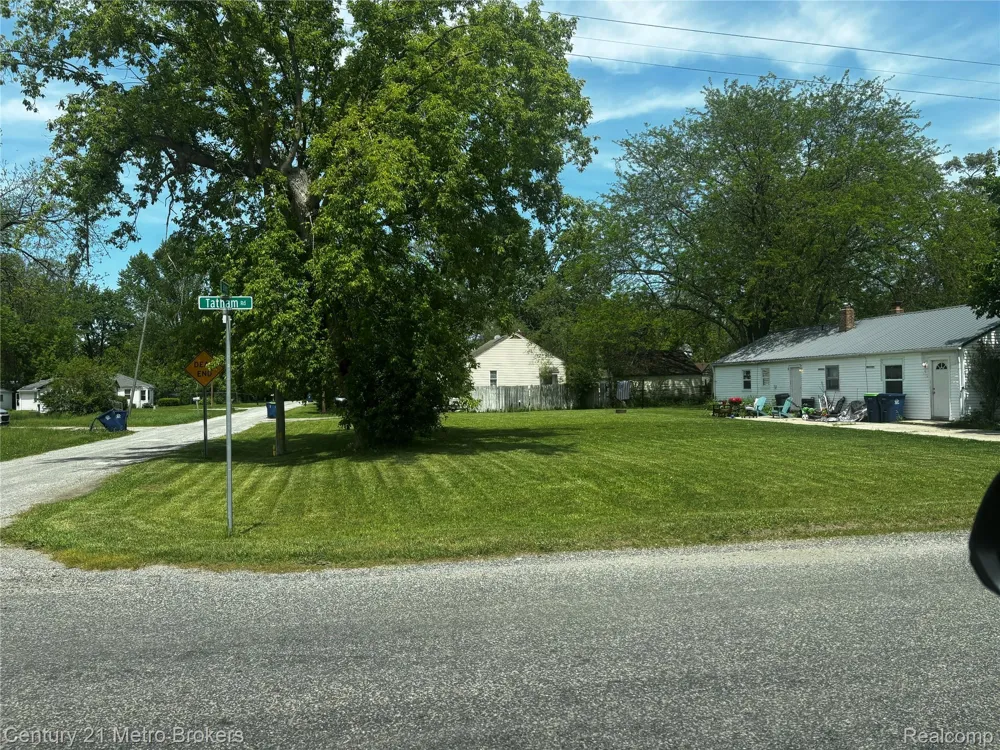 2665 Tatham Road Bridgeport Charter Township, MI 48601