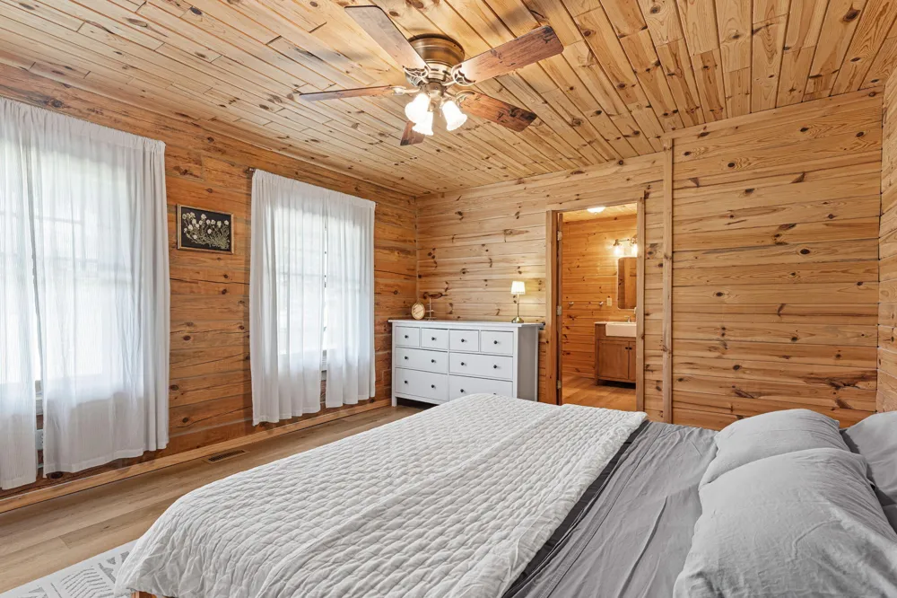 15902 Penesal Road Rose Lake Township, MI 49655