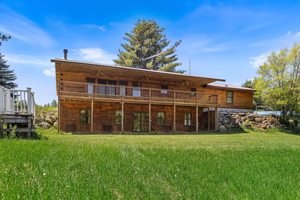 15902 Penesal Road Rose Lake Township, MI 49655
