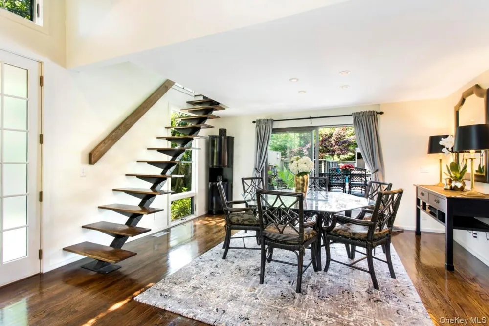 605 Shore Walk Fire Island Pines, NY 11782