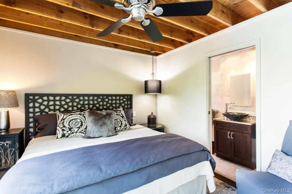 605 Shore Walk Fire Island Pines, NY 11782