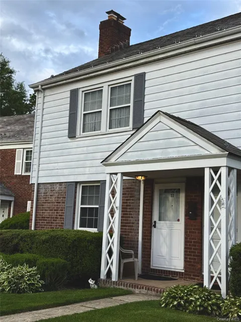 22 Bayview Court