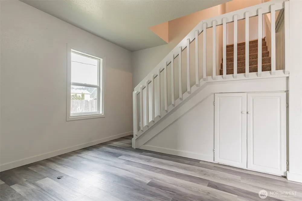 820 1st Avenue Kelso, WA 98626