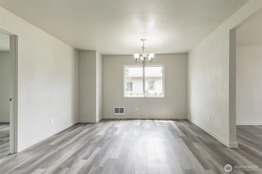 820 1st Avenue Kelso, WA 98626