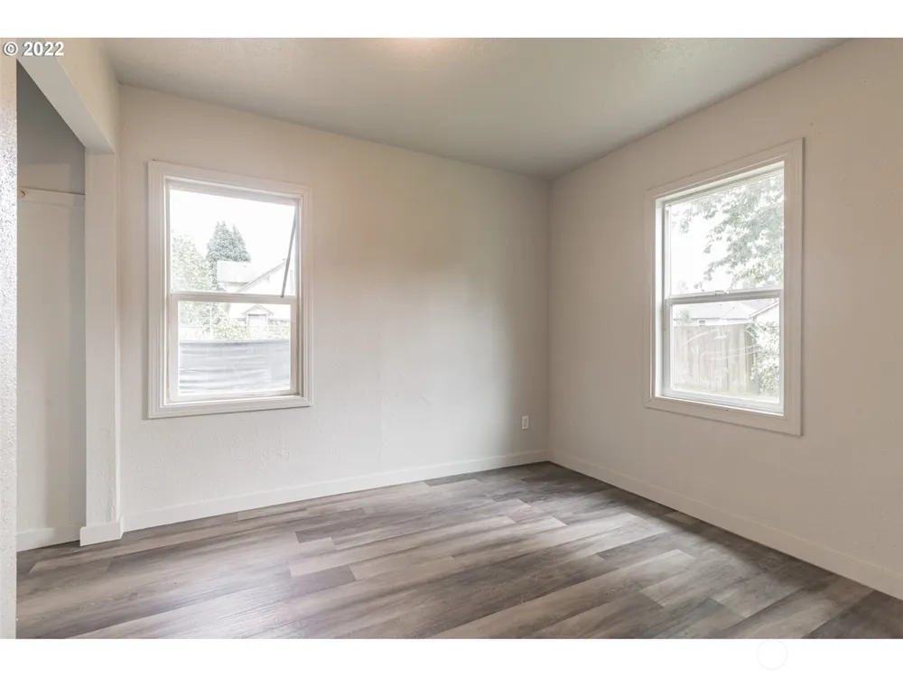 820 1st Avenue Kelso, WA 98626