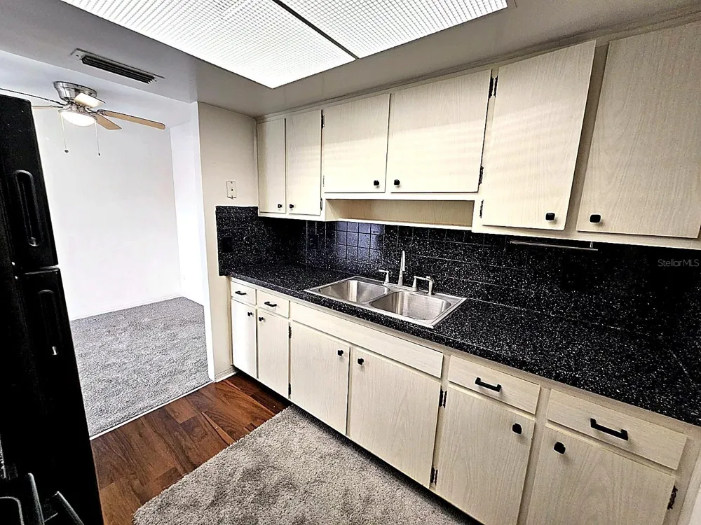 5924 5TH AVENUE #A7 St Petersburg, FL 33710
