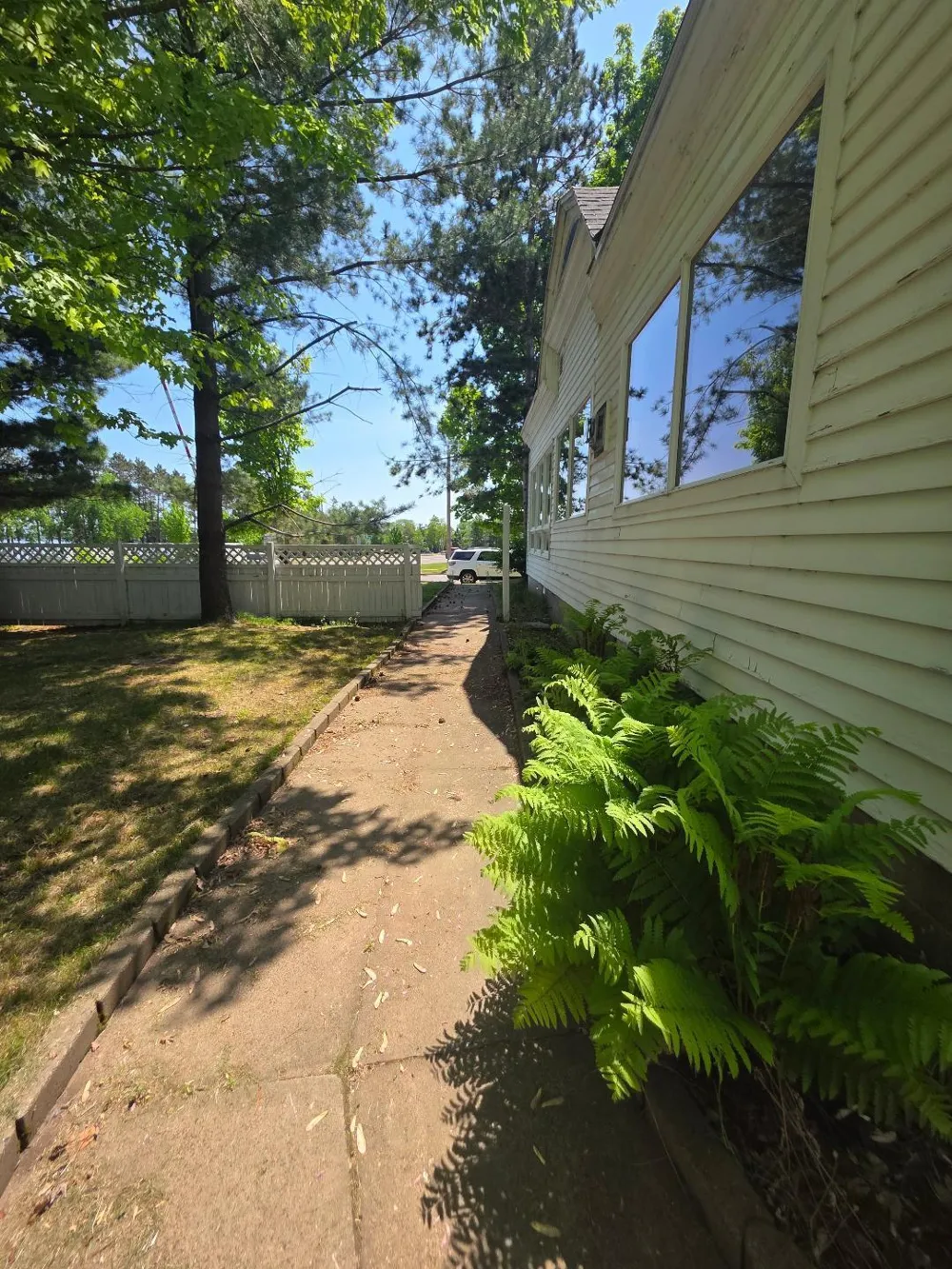 9 4th Avenue Shell Lake, WI 54871