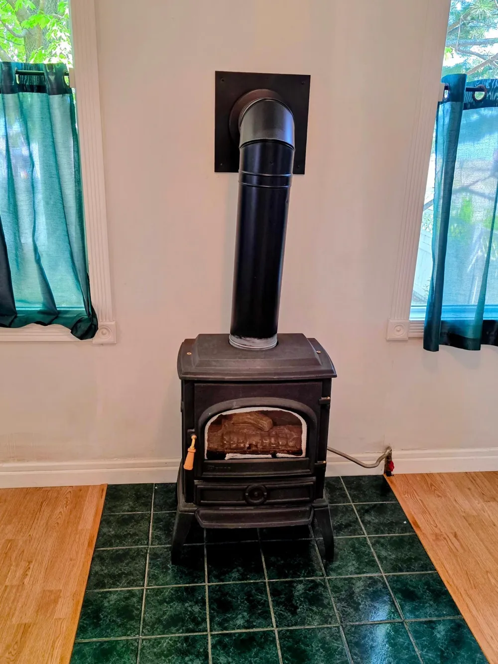 9 4th Avenue Shell Lake, WI 54871
