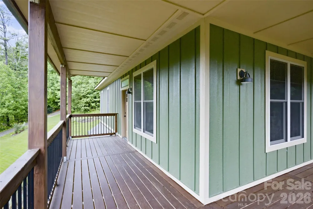 211 Wimbledon Court Leicester, NC 28748