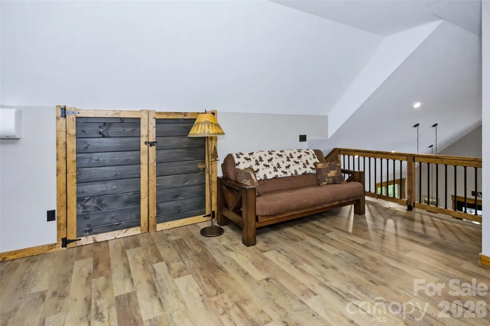 211 Wimbledon Court Leicester, NC 28748