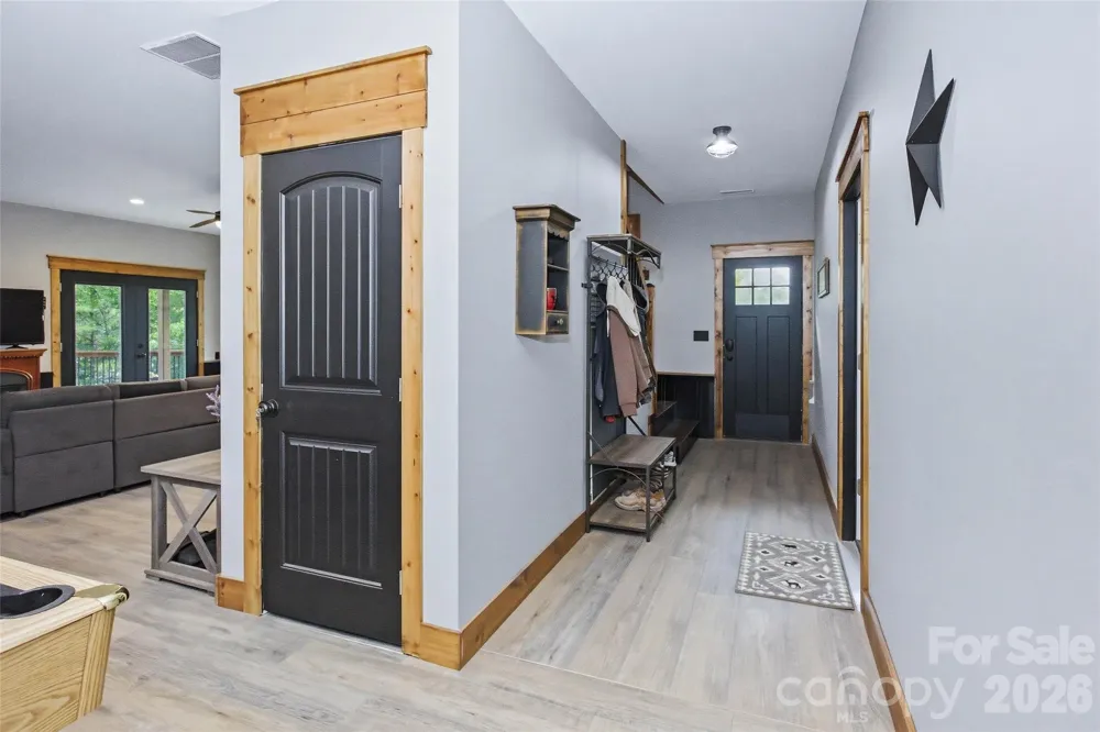 211 Wimbledon Court Leicester, NC 28748