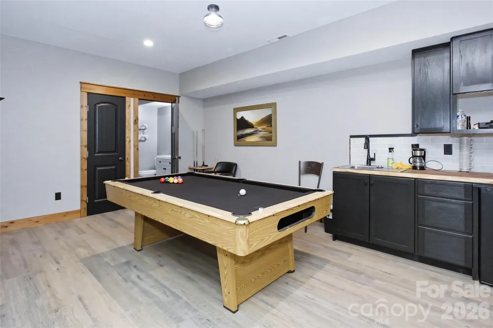 211 Wimbledon Court Leicester, NC 28748