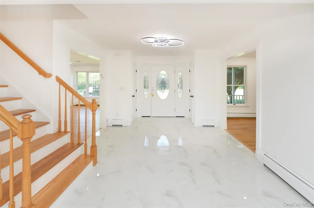6 S Post Lane Airmont, NY 10952