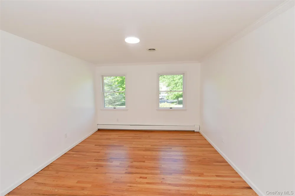 6 S Post Lane Airmont, NY 10952