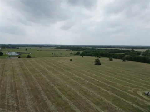10 FM 2716