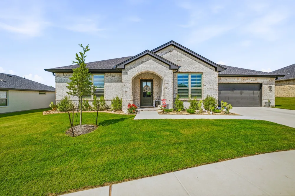 127 Mesa Drive Glen Rose, TX 76043