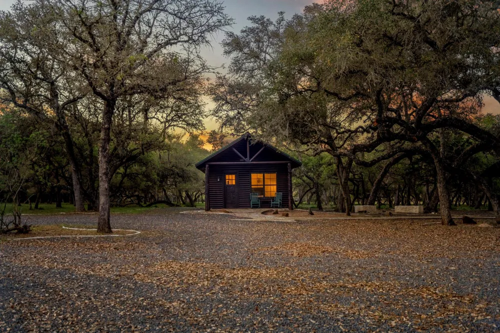 4053 County Road 158 Hallettsville, TX 77964