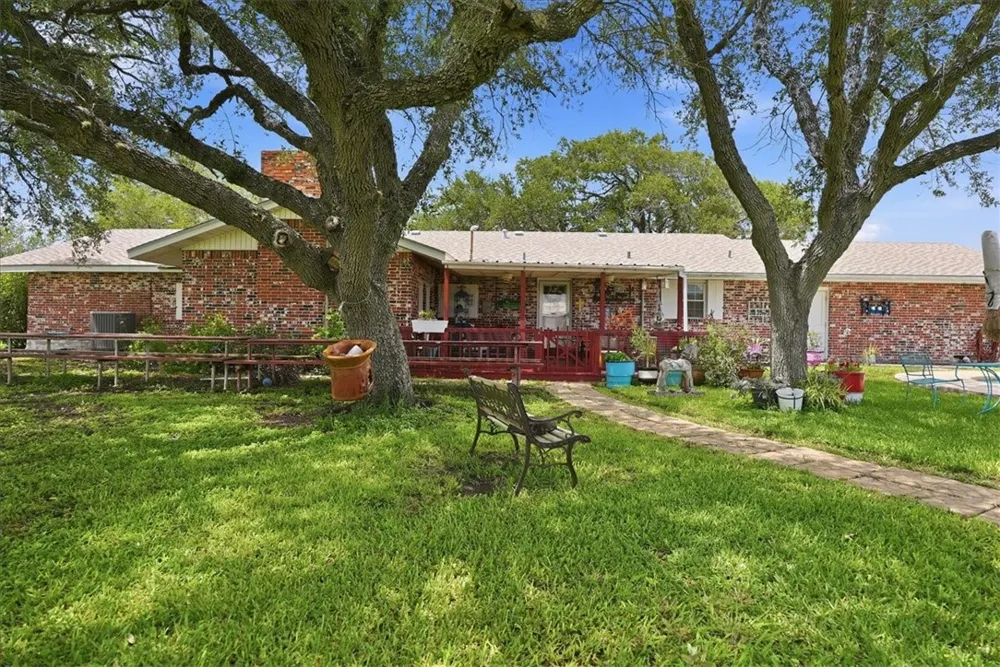 15159 County Road 1876 Odem, TX 78370